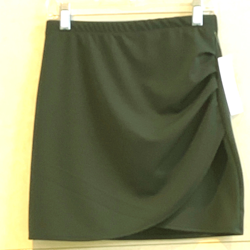 NWT Envelope Skirt From Cheryl Kids Size 10/12